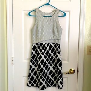 Tabitha Anthropologie Dress 0 XS Flare Black White